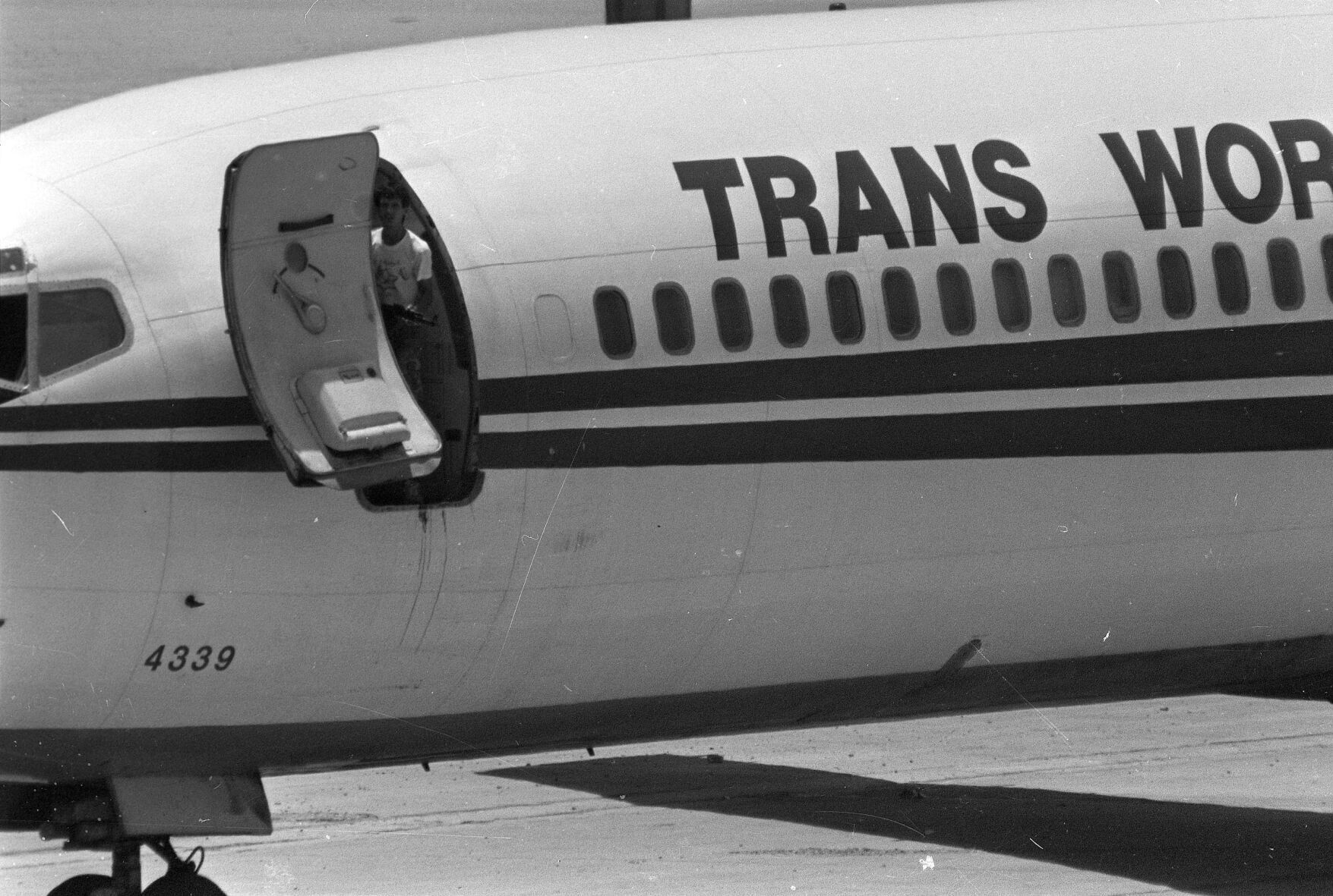 1985: Hijacked Plane